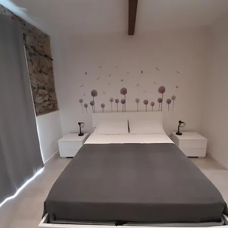 Elia Apartman